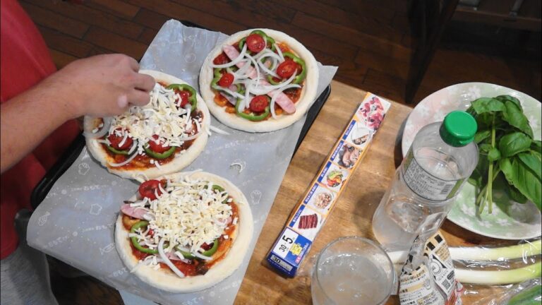 自家製野菜で作るトマトソースな「ピザ」＆自家製米茄子で作る「味噌油炒め」