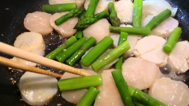 【飯テロ】ホタテのガーリック炒め
