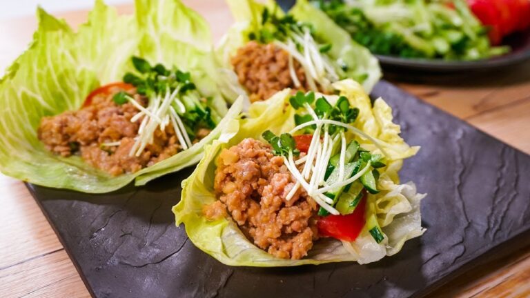 ヘルシー！肉味噌そぼろのレタス包み