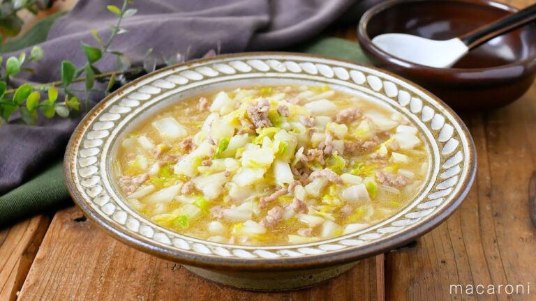 【白菜とひき肉のあんかけ】ごはんにのせてもおいしい！白菜大量消費！ひき肉の旨みたっぷり♪｜macaroni（マカロニ）