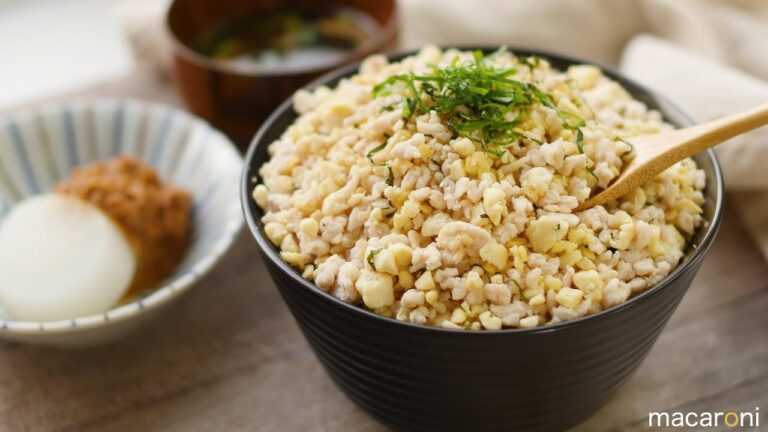 鶏のうまみ凝縮！ パラパラ くずし 豆腐の 塩 そぼろ 丼 のレシピ 作り方