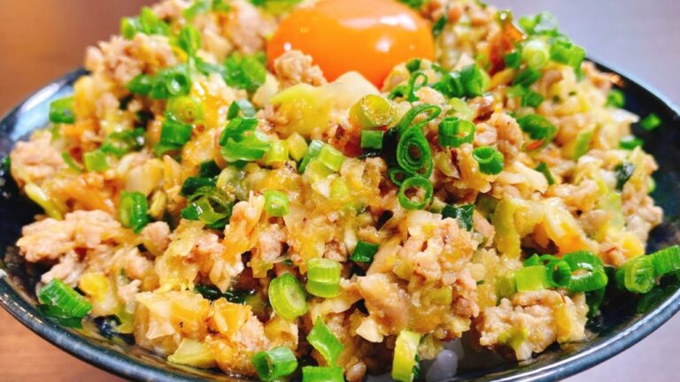 こういうのを待ってた♪『絶品 皮なし💖餃子丼』Making Gyoza Bowl | Easy Recipe