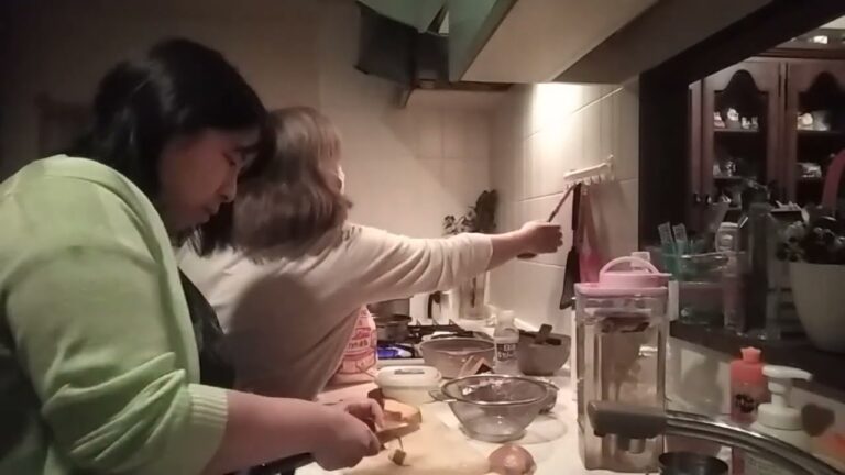 【料理】🎃とさつま芋のクリームシチュー　ホワイトソースは手作りが美味しい！