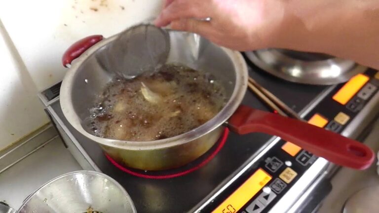 幸運な病のレシピ（ 1254 ）夜 ：レバー唐揚げ、鳥手羽ニンニク揚げ（二度揚げ）、汁