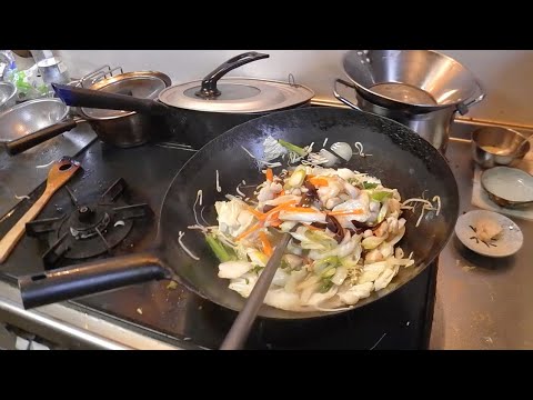 幸運な病のレシピ（ 854 ）朝：八宝菜風（鳥むね、野菜）、味噌汁