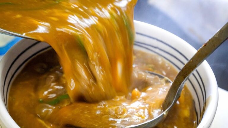 止まらないカレーうどんラッシュ！一度食べたら中毒確定の大阪絶品うどん屋５選丨Best Curry Udon in Osaka