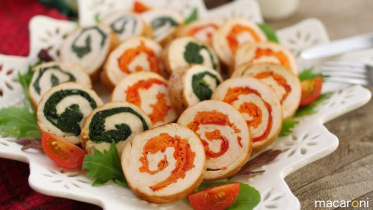 下ごしらえはレンジで！ しっとり柔らか 2色のクリスマスロールチキンの レシピ 作り方