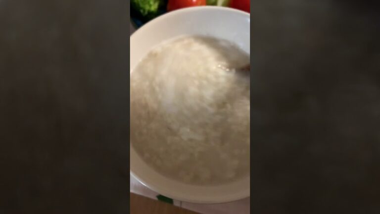 おはよー　あるもので朝ごはん ふのりの汁かうまいなあ