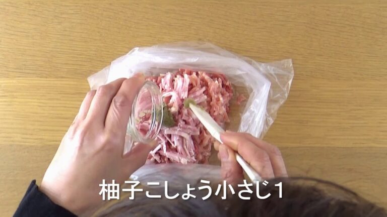 ベーコン団子とカブのスープ
