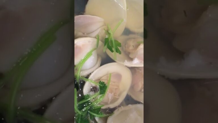 はまぐり酒蒸し。