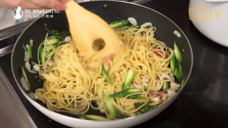 しゅんの食卓2014年6月号「アスパラとホッキのペペロンチーノ風」