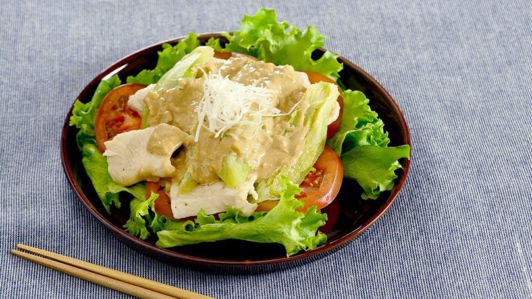 水晶鶏と蒸しなすのピリ辛ごまだれがけ