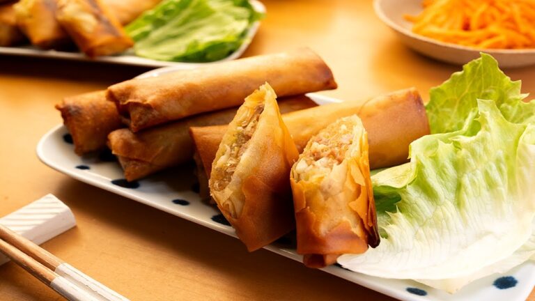 【家族が喜ぶ】パリパリ食感！作り置きにも便利な『キャベツの春巻き』