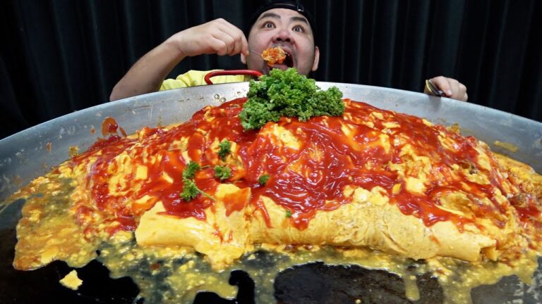 卵200個！米1升！どでか鍋で10kgオムライス作って爆食！