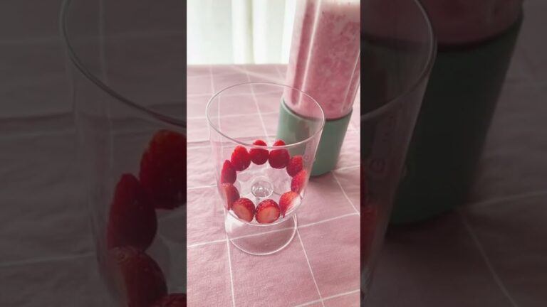 🍓 ⌇ 最近お気に入りのいちごスムージー