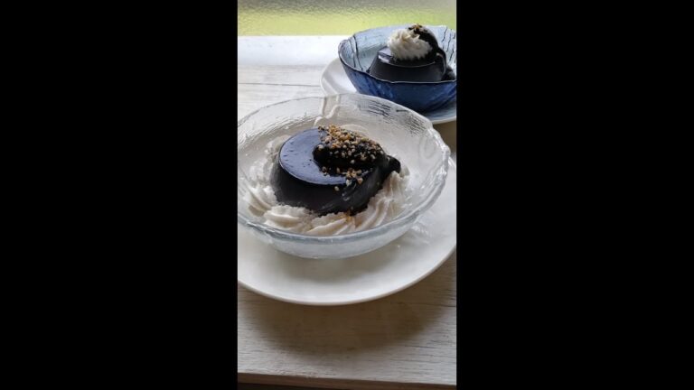 黒ゴマプリン♪練りゴマとゼラチンで黒いデザート#shorts