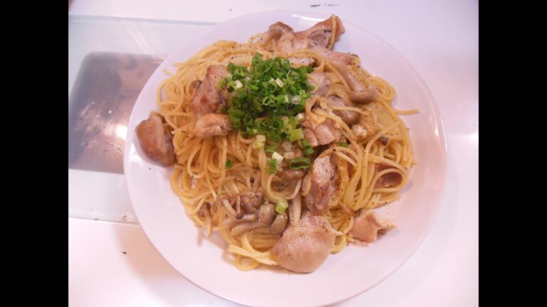 【Japanese style pasta】鶏ももと油揚げとしめじの和風パスタの作り方【Japanese style pasta】