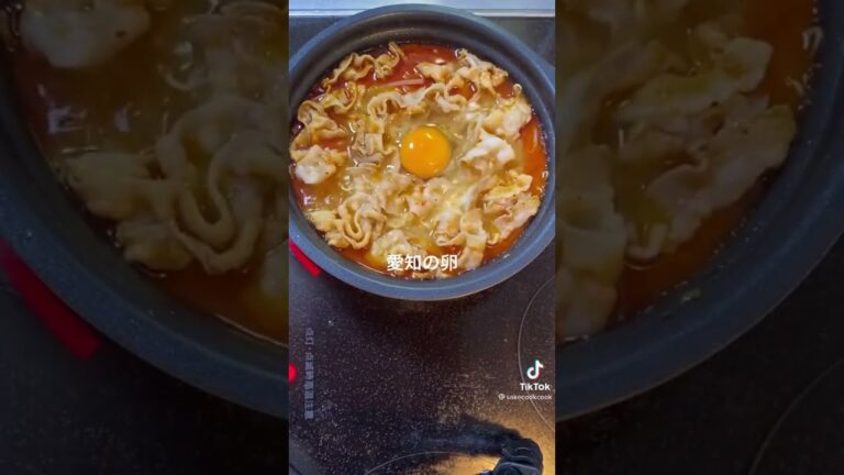 🍲簡単せつやくもやしうまから鍋🍲〆はラーメン🍜🍥にしようかな💖