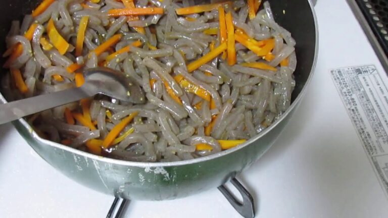 つきこんにゃくの金平　Kinpira