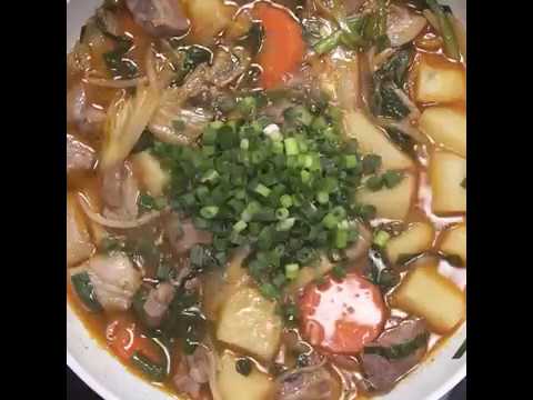 炒めて煮るから深い味わいに じゃがいもと豚肉のピリ辛煮 ｜ moguna[モグナ]