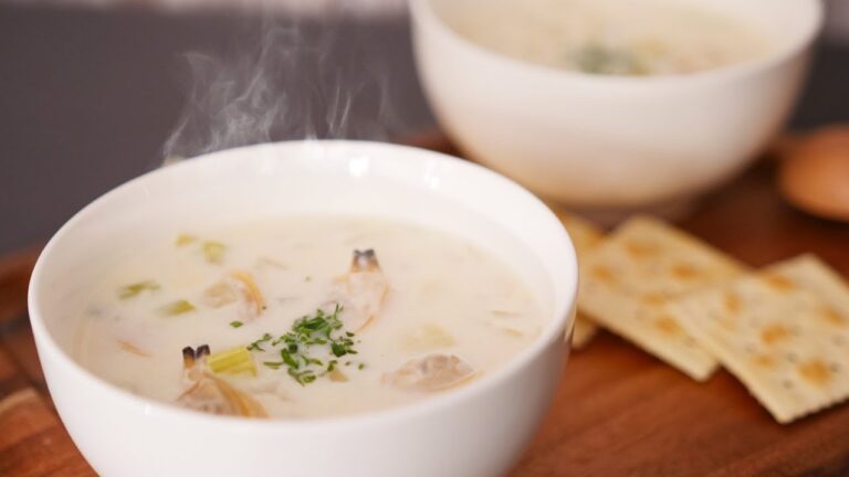 【ぽかぽかスープ】出汁からとって旨みたっぷり！濃厚あさりのクラムチャウダー ~ clam chowder of clams【料理レシピはParty Kitchen🎉】