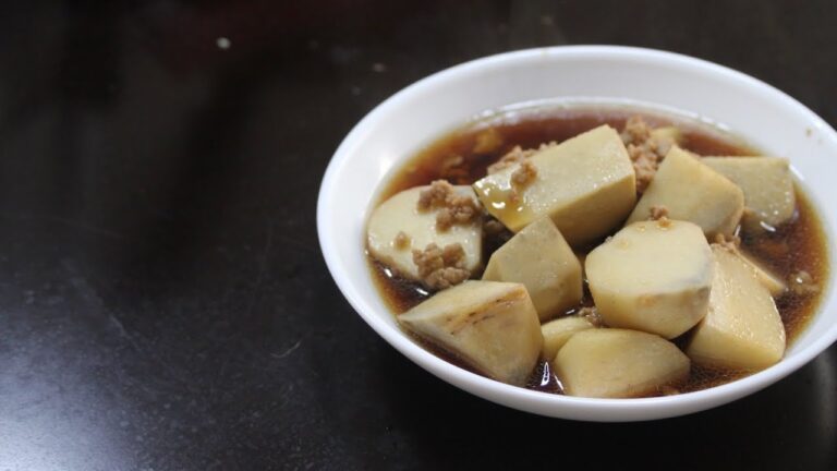 [里芋レシピ]里芋煮込んでぽかぽか！里芋のそぼろ煮