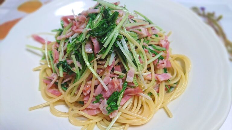 水菜とベーコンのペペロンチーノ【料理】