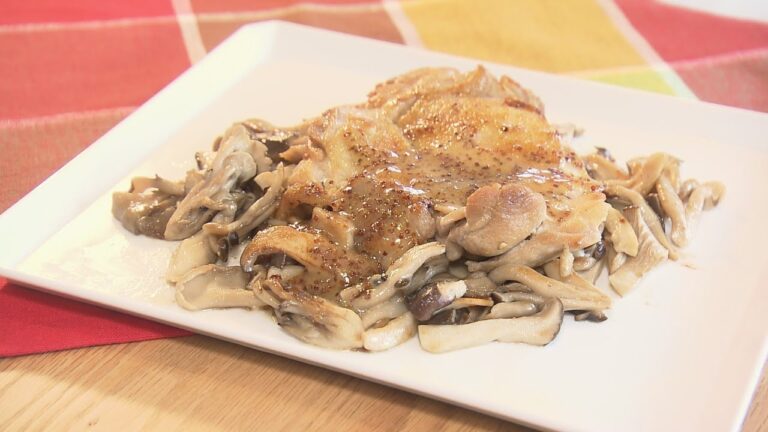 【イケめし】鶏もも肉のソテーきのこ添え～ハニー粒マスタードソース～（2021/11/3）