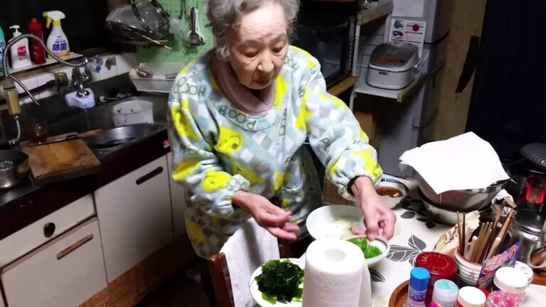 【絶品】ばぁちゃんの料理教室 ばぁちゃん流 高知 土佐 鰹のたたき 作り方。