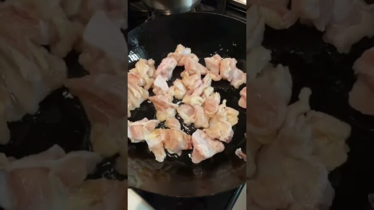 ヤゲン軟骨でチンジャオロースすると、おかずにもつまみにもなる♪ #shorts #料理 #レシピ #おすすめ