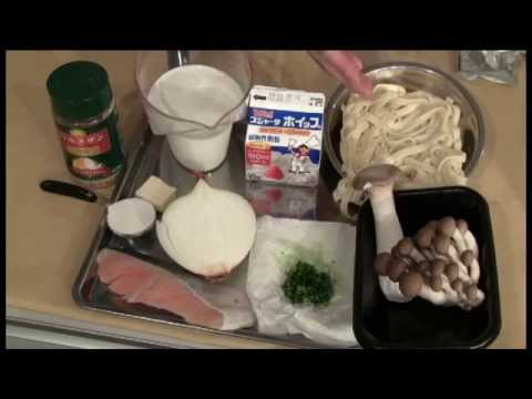 サーモンときのこのクリームパスタ