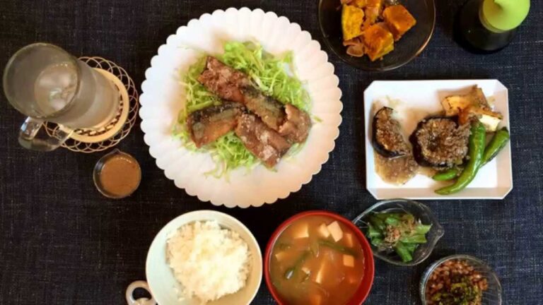 Deep-fried Pacific Saury, Eggplant with Soboro sauce 秋刀魚の竜田揚げと米茄子のそぼろあん【TODAY's TABLE】 Oct 20, 2014