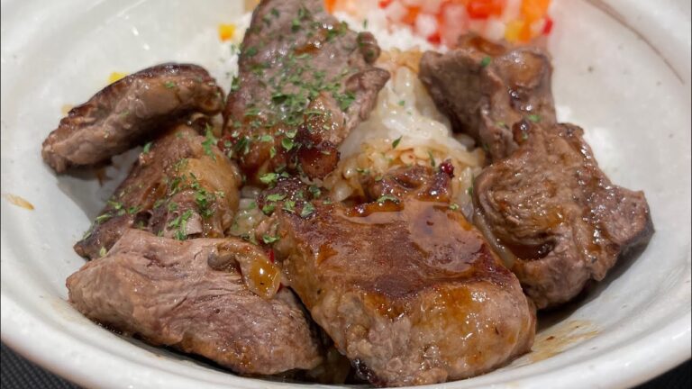 松屋「肉が硬い」「見た目が悪い」「高い」と話題のステーキ丼を食べてみた