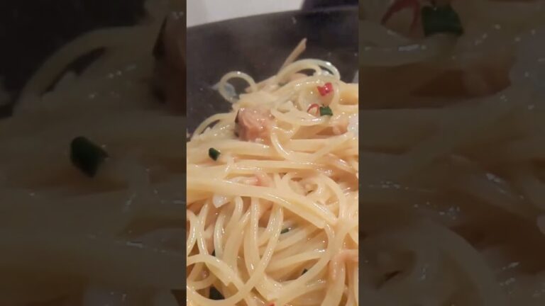 🤘なめ茸サンDE作る和風パスタ🎉フライパンひとつで簡単❤️時短レシピ❤️👍❤️😋#shorts