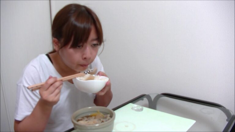 【ばりちゃん風】芋煮と白いご飯【安心するよ】