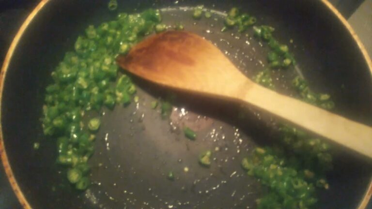 ご飯のお供シリーズ❗️激辛南蛮味噌