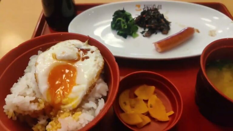 ジョイフルの玉子雑炊朝食372円&目玉焼き朝食482円&日替わりランチ(土)500円&塩からあげ定食548円😊PayPay可🙆 #ジョイフル #Joyfull #ファミリーレストラン #ファミレス