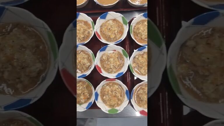介護施設食事。寄せ豆腐のきのこあんかけ