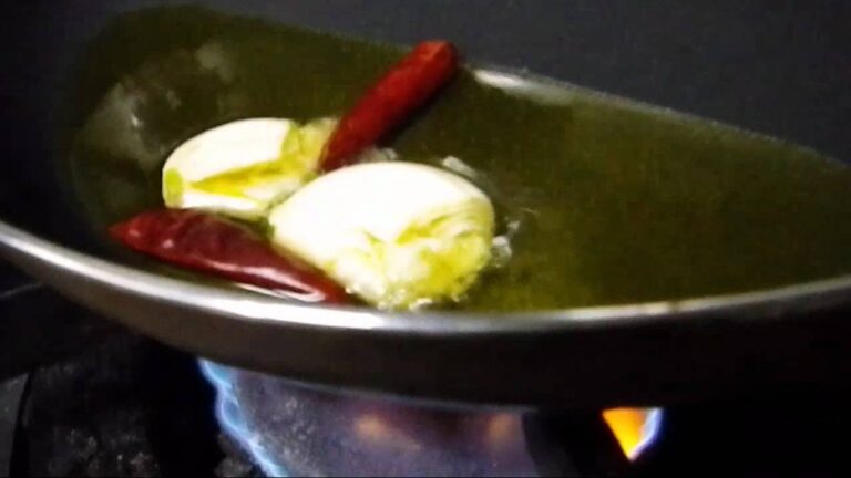 旨味たっぷりペペロンチーノ＜姫路　パスタ＞