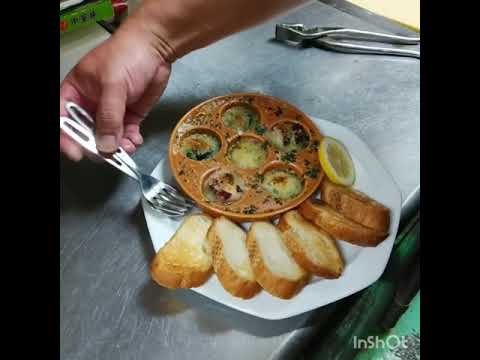 ３種のオーブン焼き　　エスカルゴバター