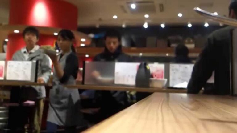 東京　銀座　俺のそば　肉そば（冷たいそば）　６００円　2014.11.22 Ginza Soba