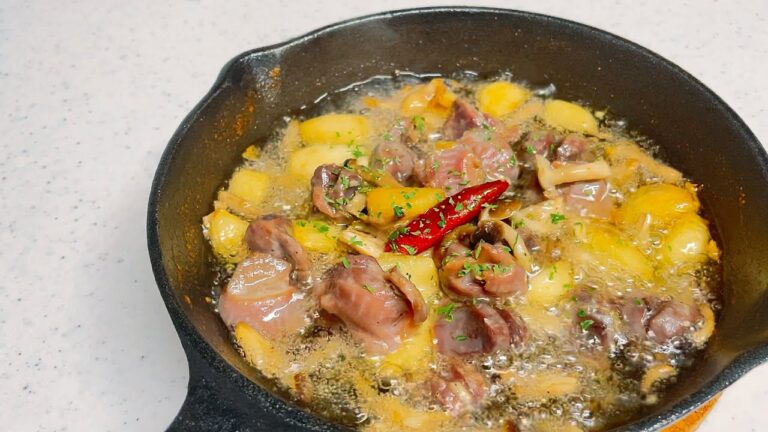 本気のにんにく好きが作る！砂肝のガーリックアヒージョ