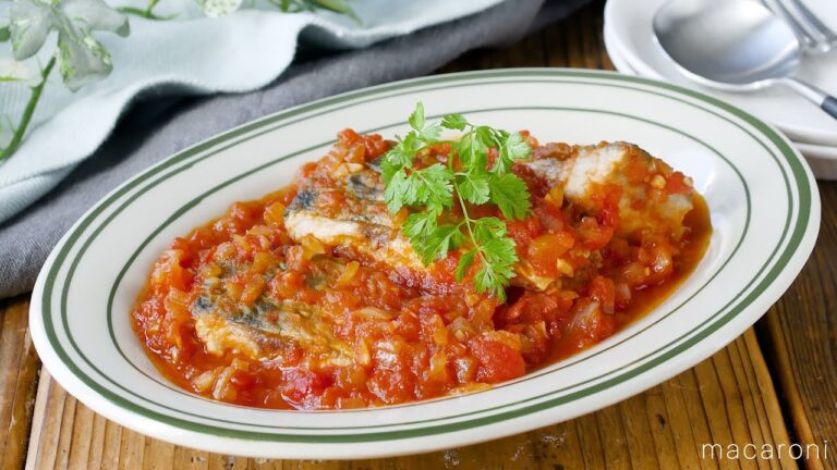 【さばのトマト煮】フライパンで作れて簡単！さばの切り身とトマト缶で意外とお手軽♪｜macaroni（マカロニ）