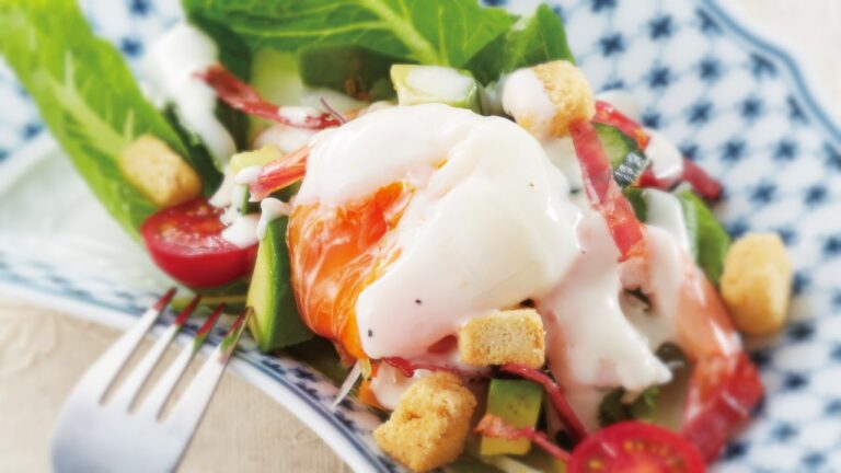 ロメインレタスとクルトンのシーザーサラダ