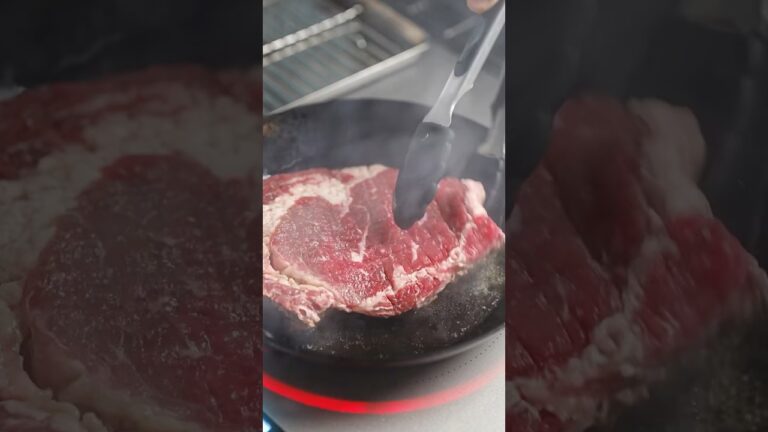 シェフがコストコのステーキをガリバタ醤油ソースで飲み物に変身させる #shorts