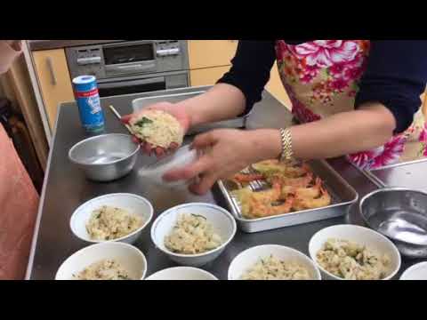 天むすのにぎり方（DoCook銀座料理教室）