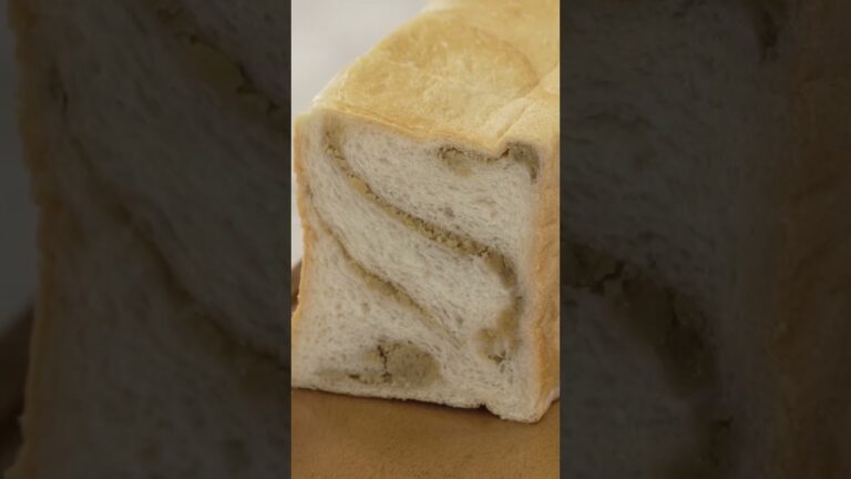 【東海テレビ・東桜デパート】岐阜・中津川　ちこり村「栗きんとん生食パン」　2024年「ジャパン・フード・セレクション」で最高評価のグランプリを受賞した逸品。栗きんとんを贅沢に使ったプレミアムな食パン。