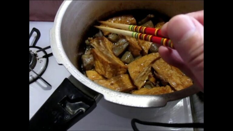 【簡単　牛すじ煮込み 牛すじ煮込みの作り方　絶対美味しい】おやじ伝説ぷりん　おやじ伝説飯