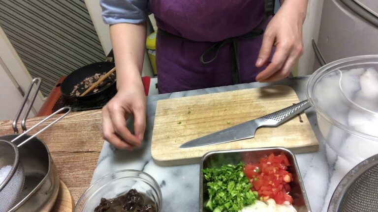 キノケイコ 【ヤムウンセン（タイ風春雨サラダ 】 簡単レシピ動画で紹介