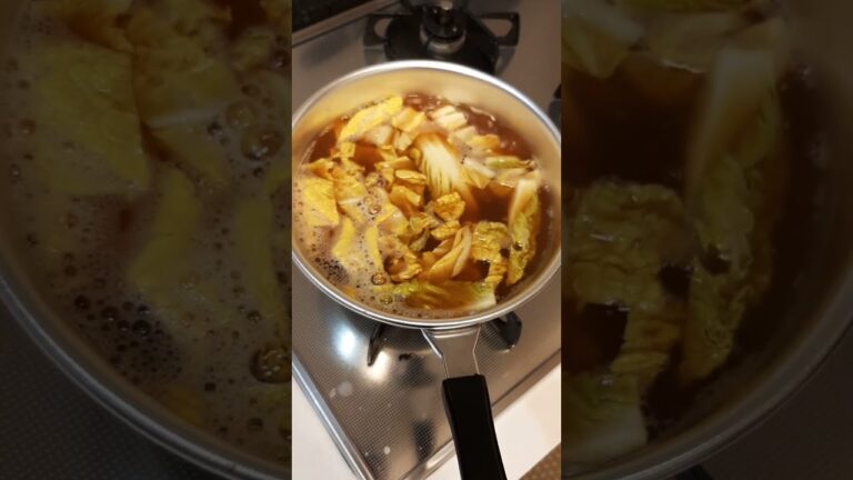 味噌汁に白菜🥬